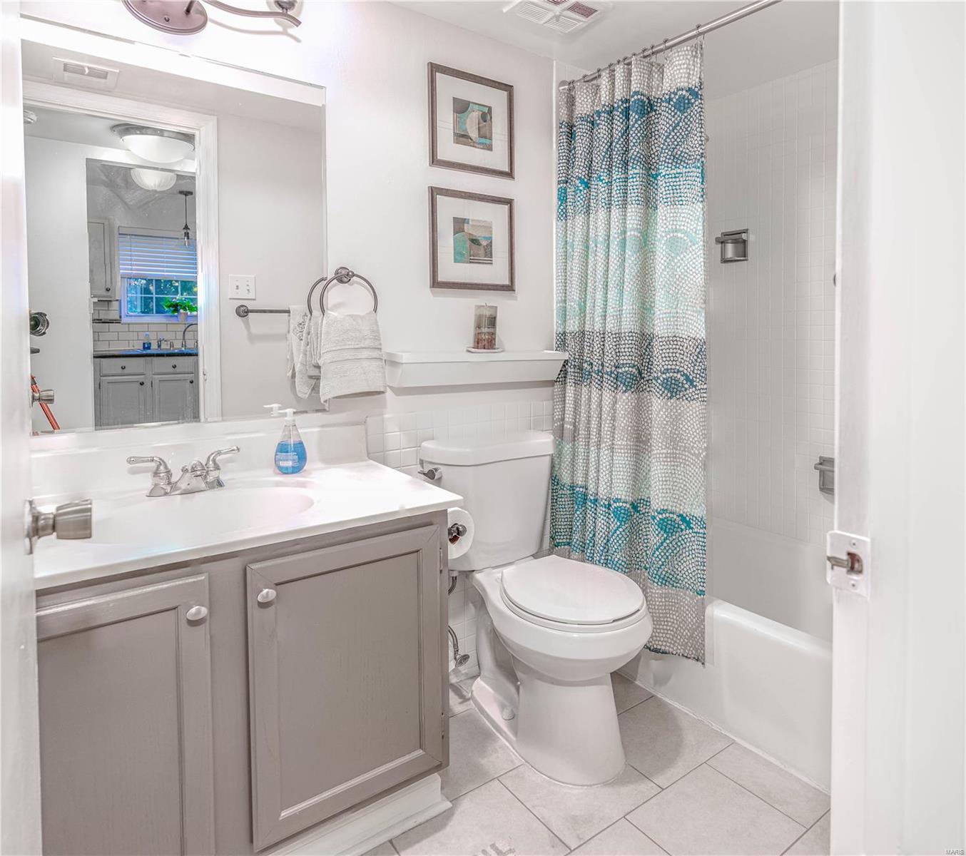 13453 Coliseum Drive, Unit E Chesterfield, MO 63017 - Photo 9 of 19