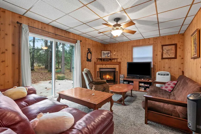 $299,900 | N11163 Bunny Bay Lane, Athelstane, WI 54104