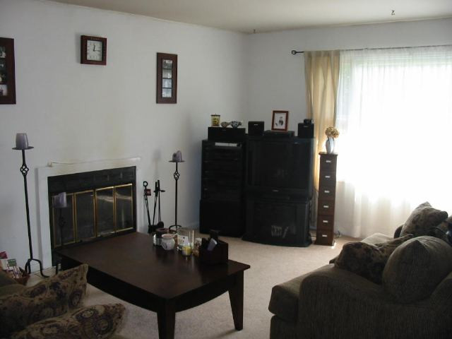 158 Putnam Road Schenectady, NY 12306 - Photo 3 of 8 Photo 3