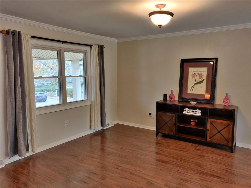 719 Ruth Avenue Erie, PA 16509 - Photo 8 of 22 Gallery Image 8