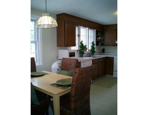 540 Heald Road Carlisle, MA 01741 - Photo 5 of 10 Gallery Image 5