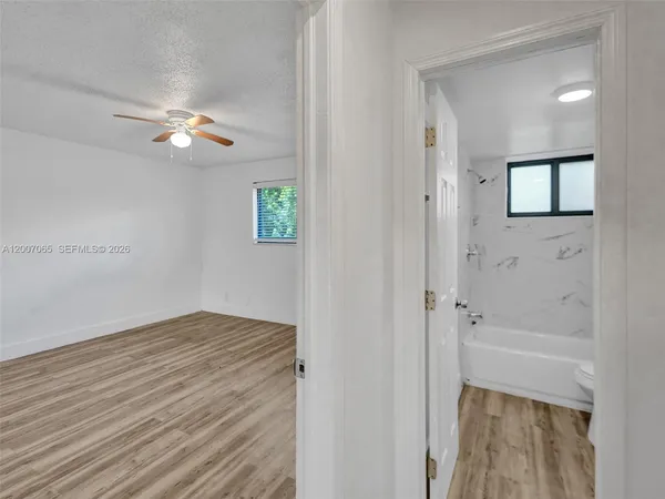 $1,875 | 114 Southeast 8th Street, Unit 102, Hallandale Beach, FL 33009