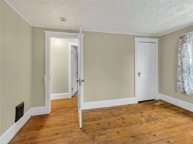 $185,000 | 10 Hebron Avenue, Manchester, NY 14548