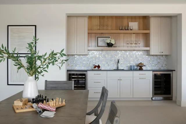 $5,500,000 | 4909 Rolling Green Parkway, Edina, MN 55436