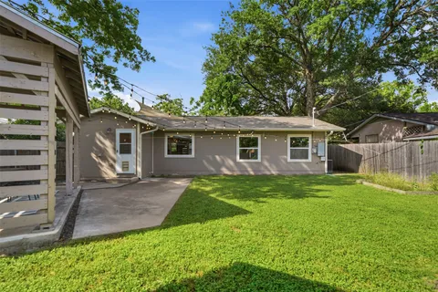 $525,000 | 1317 Corona Drive, Austin, TX 78723