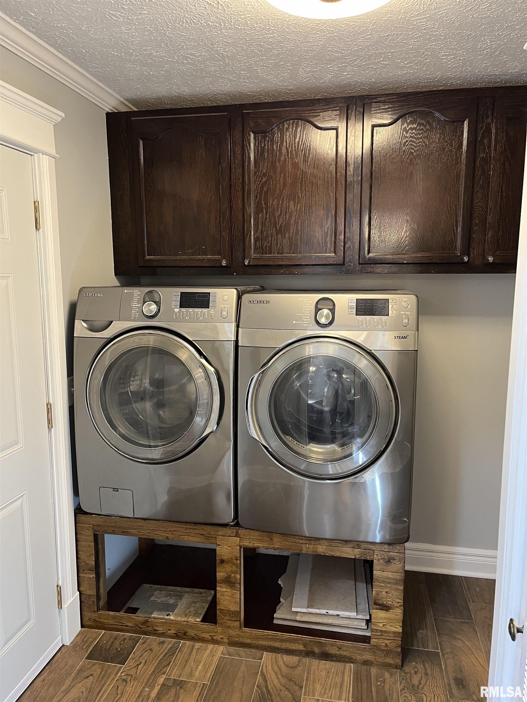 1817 Pershing Road West Frankfort, IL 62896 - Photo 12 of 23 Gallery Image 12