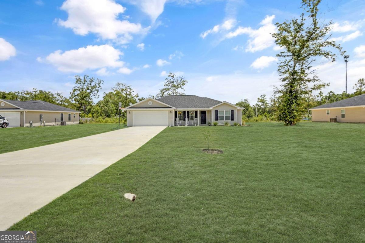 1136 Spring Grove Road Jesup, GA 31545 - Photo 1 of 1 Gallery Image 1