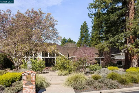 $3,698,800 | 2705 Mossy Oak Drive, Danville, CA 94506