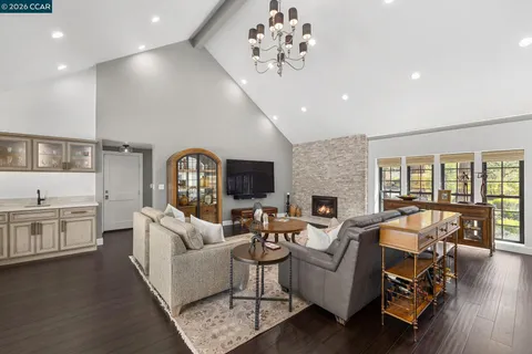 $3,698,800 | 2705 Mossy Oak Drive, Danville, CA 94506