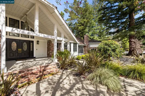 $3,698,800 | 2705 Mossy Oak Drive, Danville, CA 94506