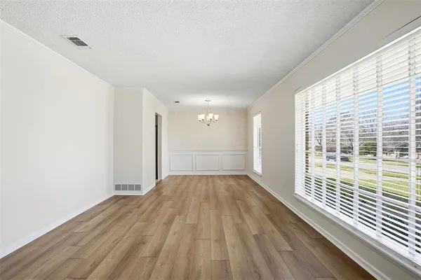 $2,400 | 5017 Whistler Drive, Fort Worth, TX 76133