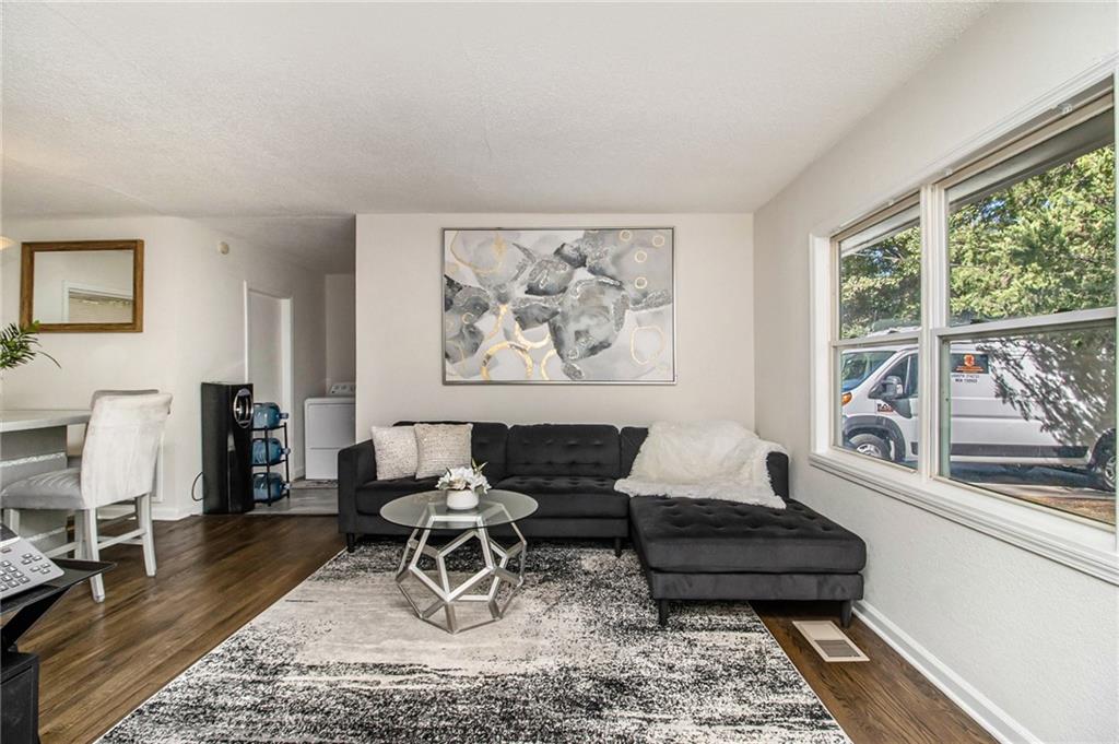 3367 Misty Valley Road Decatur, GA 30032 - Photo 3 of 15