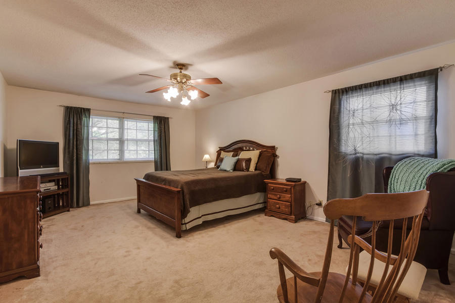1004 Roderick Road Knoxville, TN 37923 - Photo 21 of 36 Spacious Master Suite Upstairs
