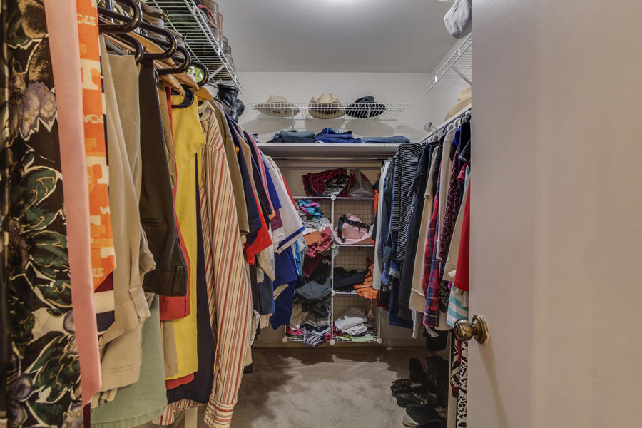1004 Roderick Road Knoxville, TN 37923 - Photo 25 of 36 Master Closet