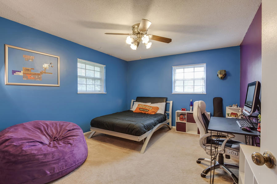 1004 Roderick Road Knoxville, TN 37923 - Photo 27 of 36 Bedroom 2 Upstairs