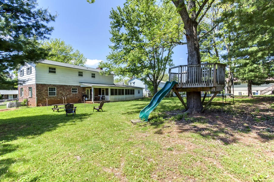1004 Roderick Road Knoxville, TN 37923 - Photo 36 of 36 Rear Profile