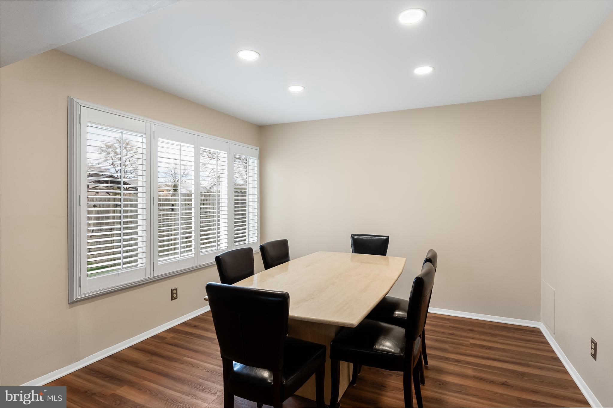 31 Harwood Road Marlton, NJ 08053 - Photo 7 of 29 Gallery Image 7