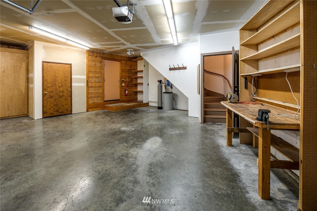 6570 North Star Road Ferndale, WA 98248 - Photo 30 of 39 a view of a storage room