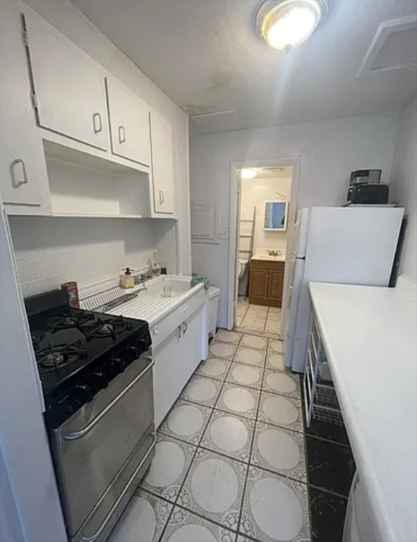 363 Beacon Street, Unit 3F Boston, MA 02116 - Photo 7 of 10