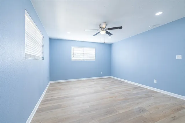 $195,000 | 707 Norwood Lane, Hearne, TX 77859