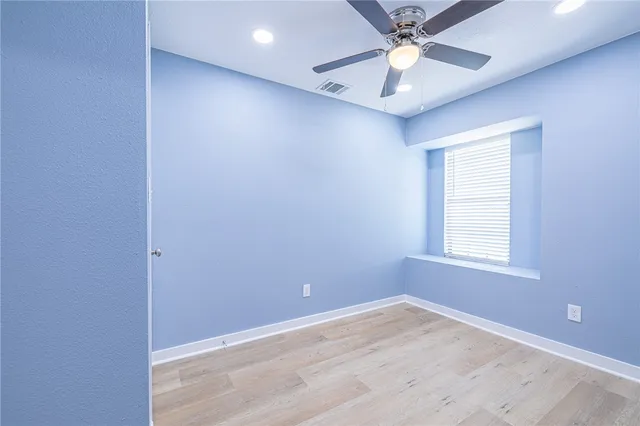 $195,000 | 707 Norwood Lane, Hearne, TX 77859