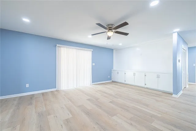 $195,000 | 707 Norwood Lane, Hearne, TX 77859