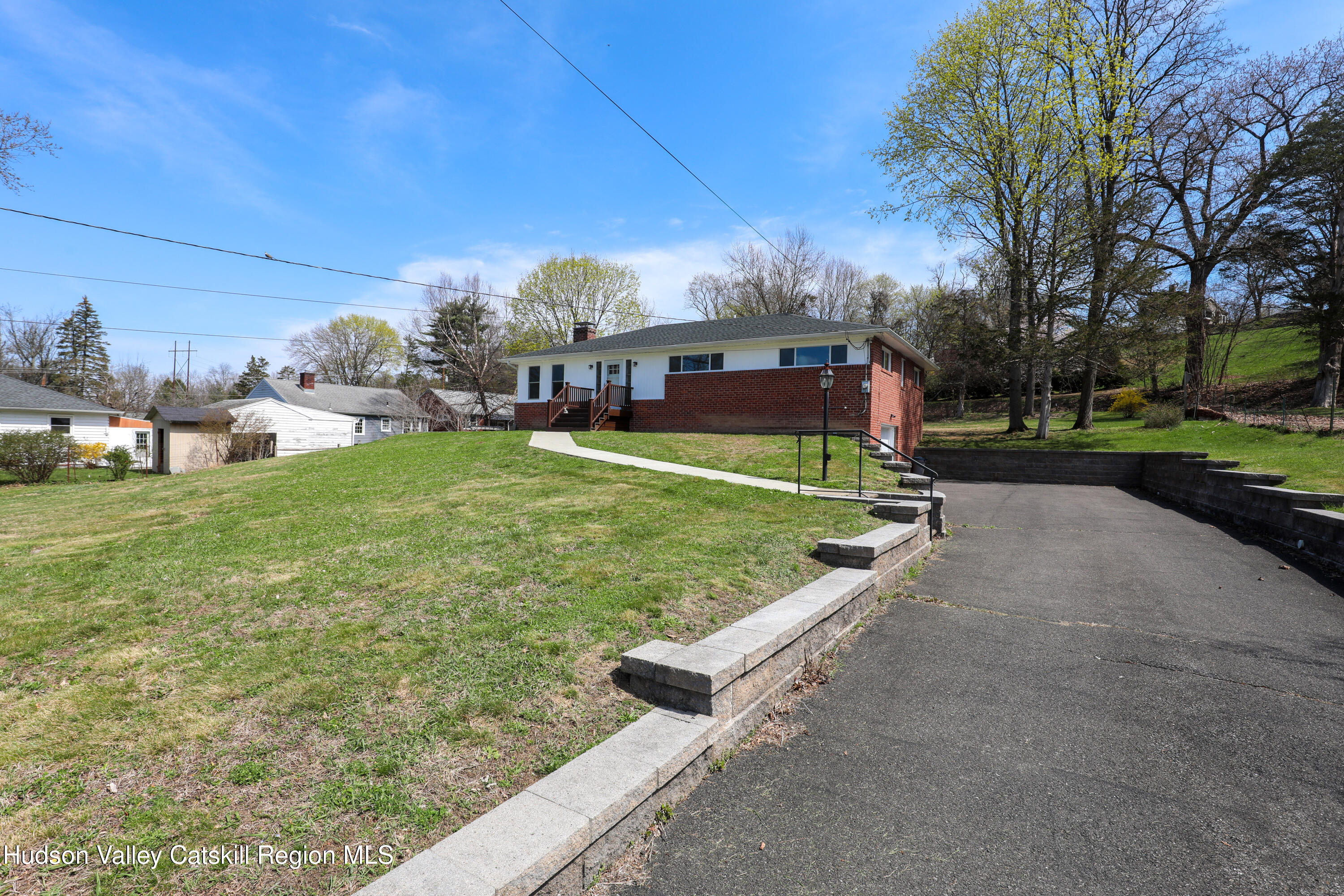 111 Zandhoek Road Hurley, NY 12443 - Photo 3 of 33 a view of a house with a yard