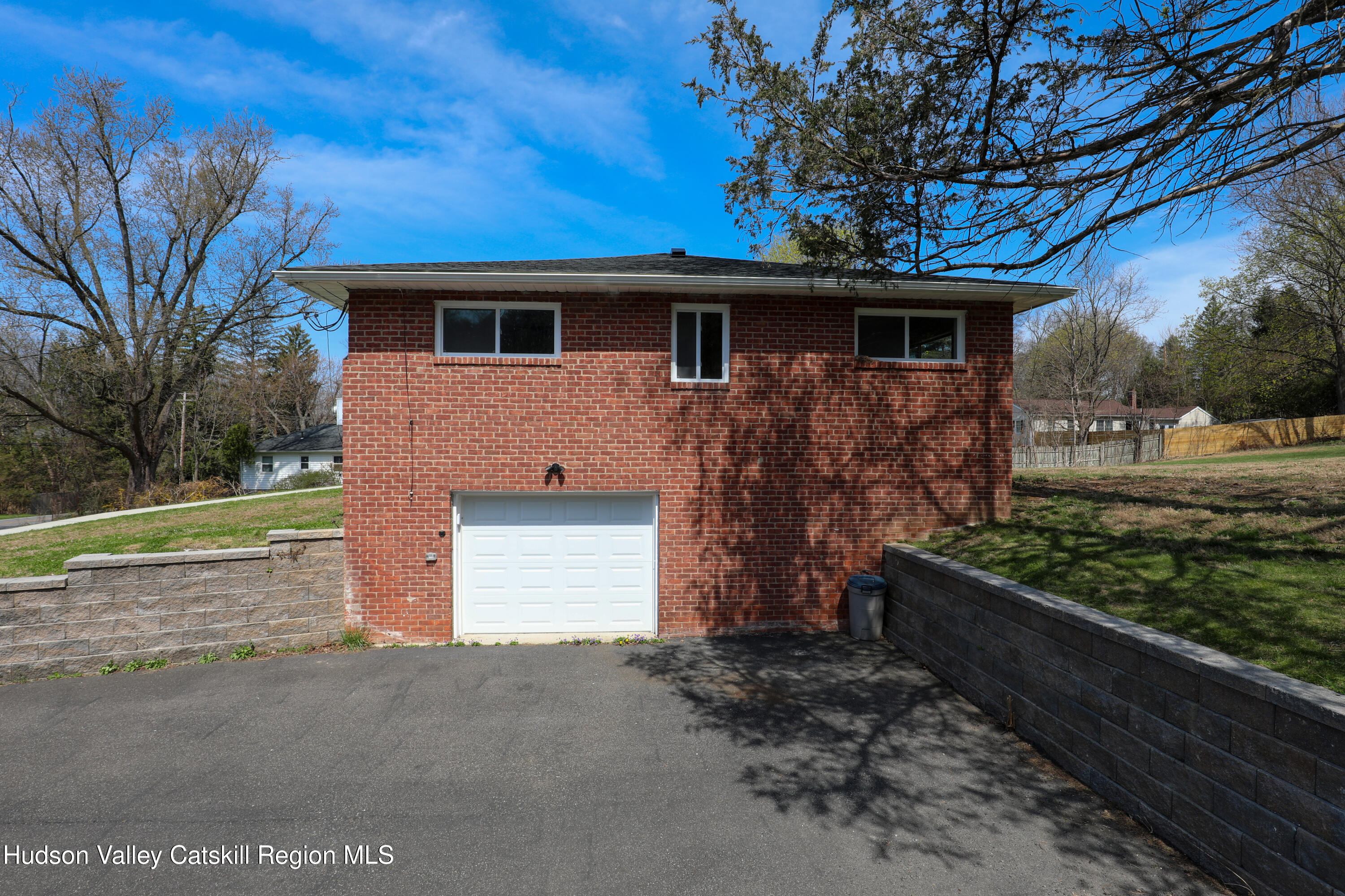 111 Zandhoek Road Hurley, NY 12443 - Photo 5 of 33 a front view of a house with garden