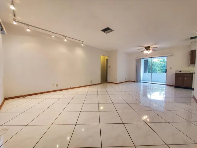 $330,000 | 7003 Northwest 94th Terrace, Tamarac, FL 33321