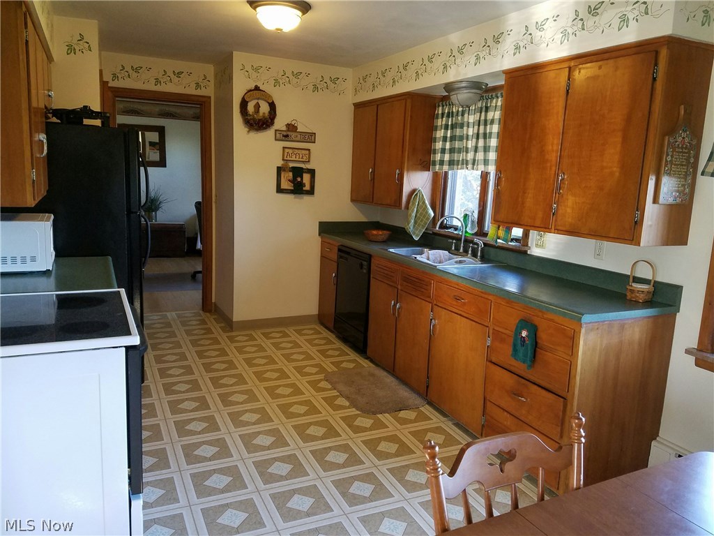 2136 Schellin Road Wooster, OH 44691 - Photo 17 of 32