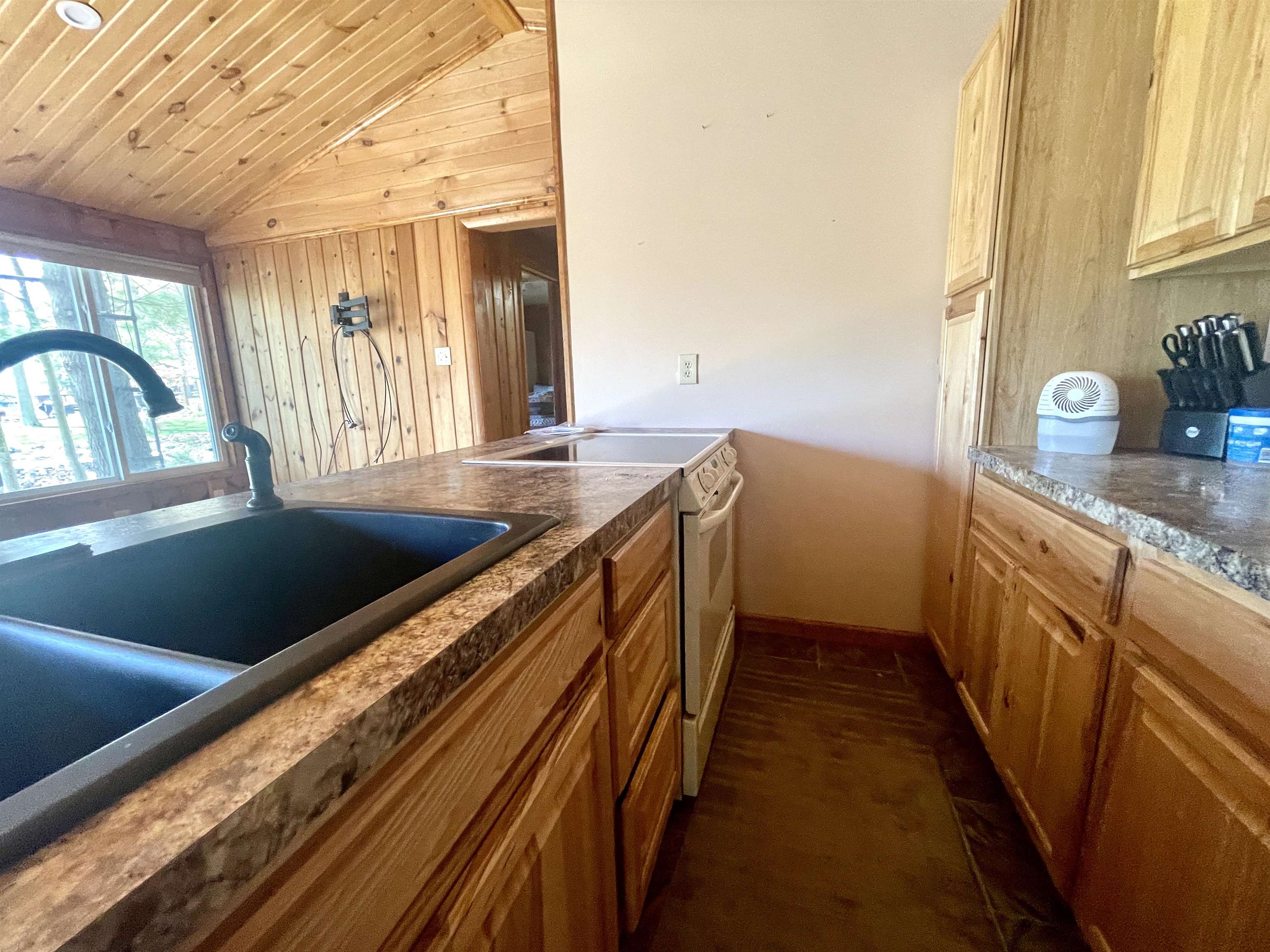 1548 Pioneer Road Alger, MI 48610 - Photo 25 of 51 Gallery Image 25