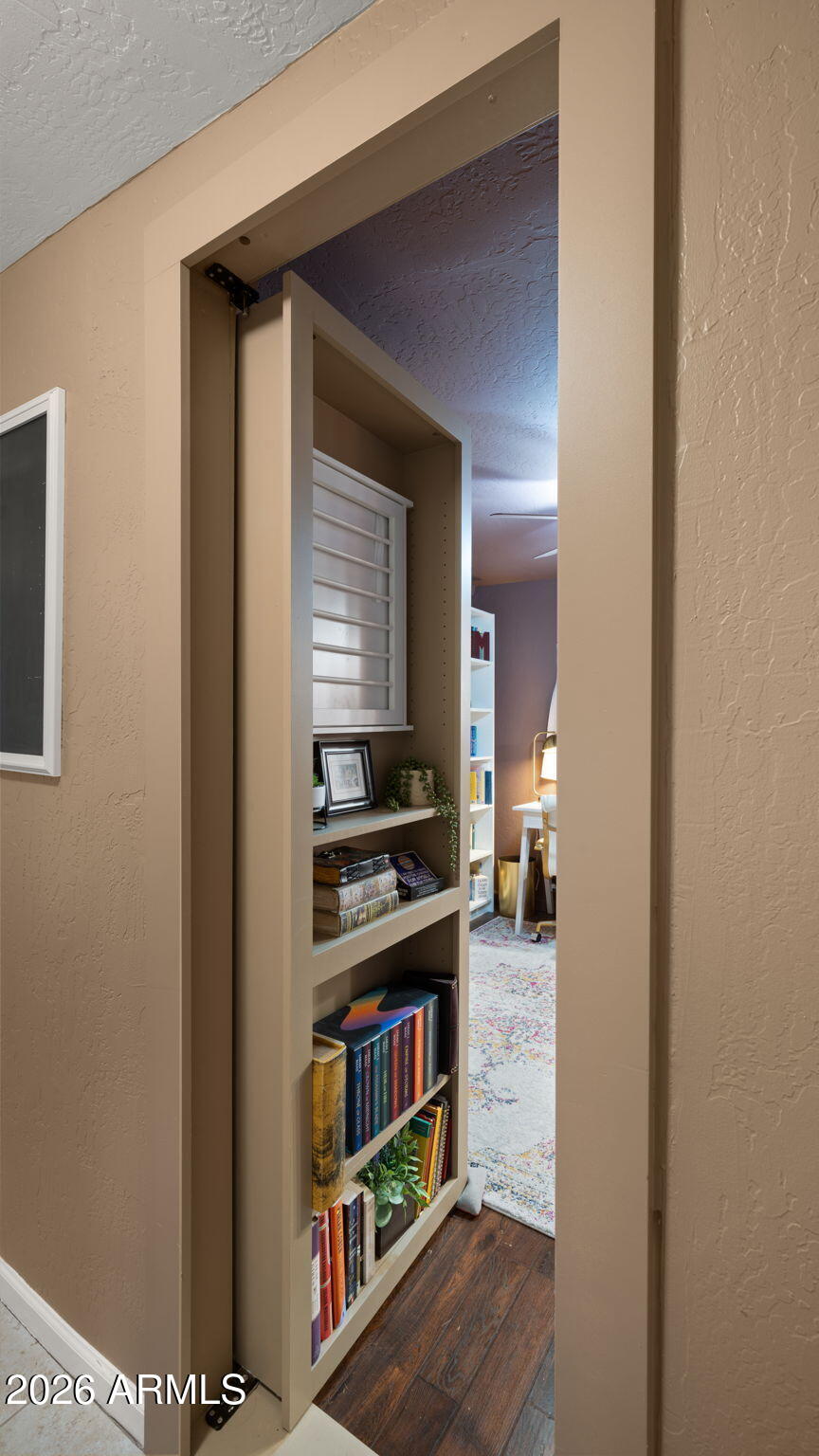 218 West Roma Avenue Phoenix, AZ 85013 - Photo 25 of 50 3rd Bedroom Door
