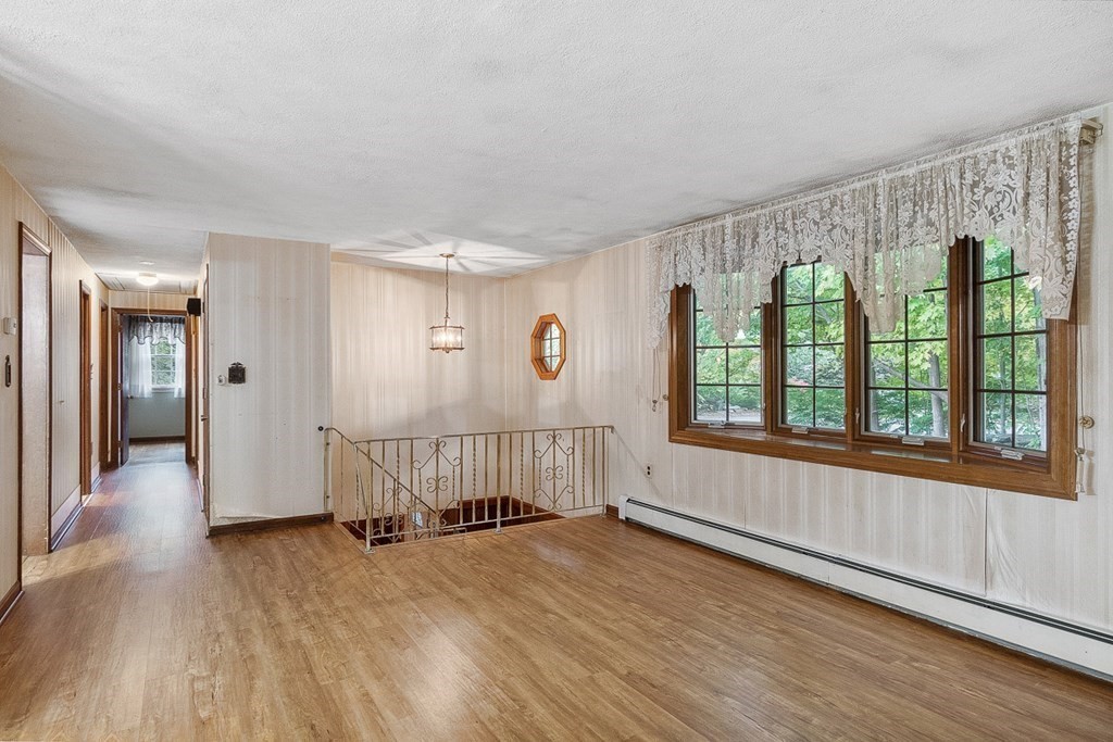 36 Minuteman Road Acton, MA 01720 - Photo 12 of 38 Gallery Image 12