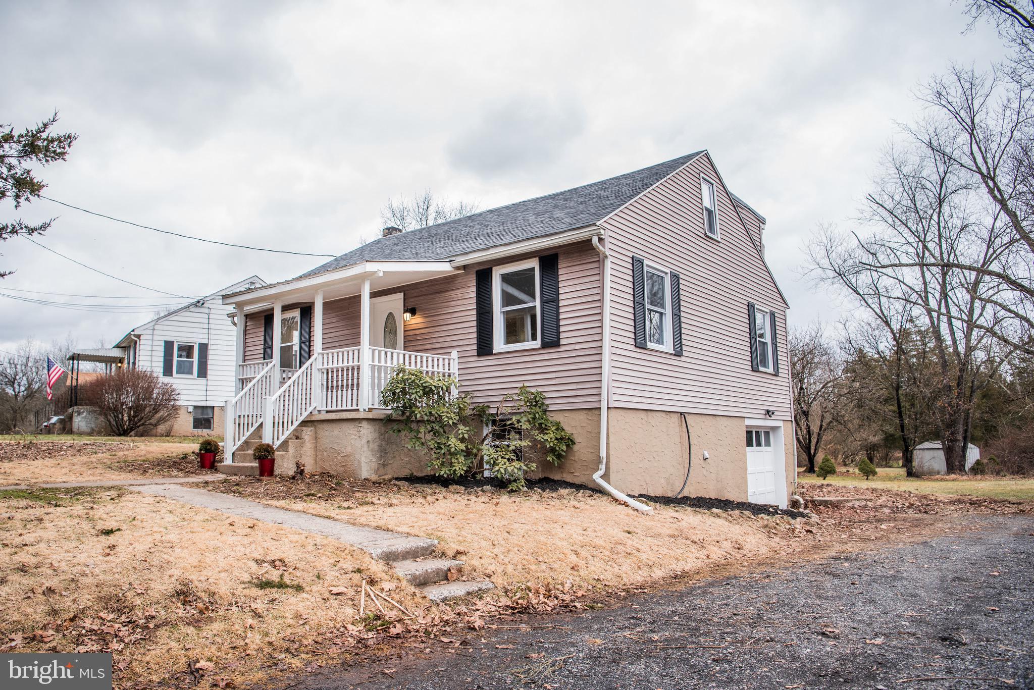 187 Valley Road Birdsboro, PA 19508 - Photo 3 of 33 Gallery Image 3
