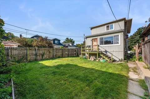 $375,000 | 1212 North Harvey Avenue, Oak Park, IL 60302