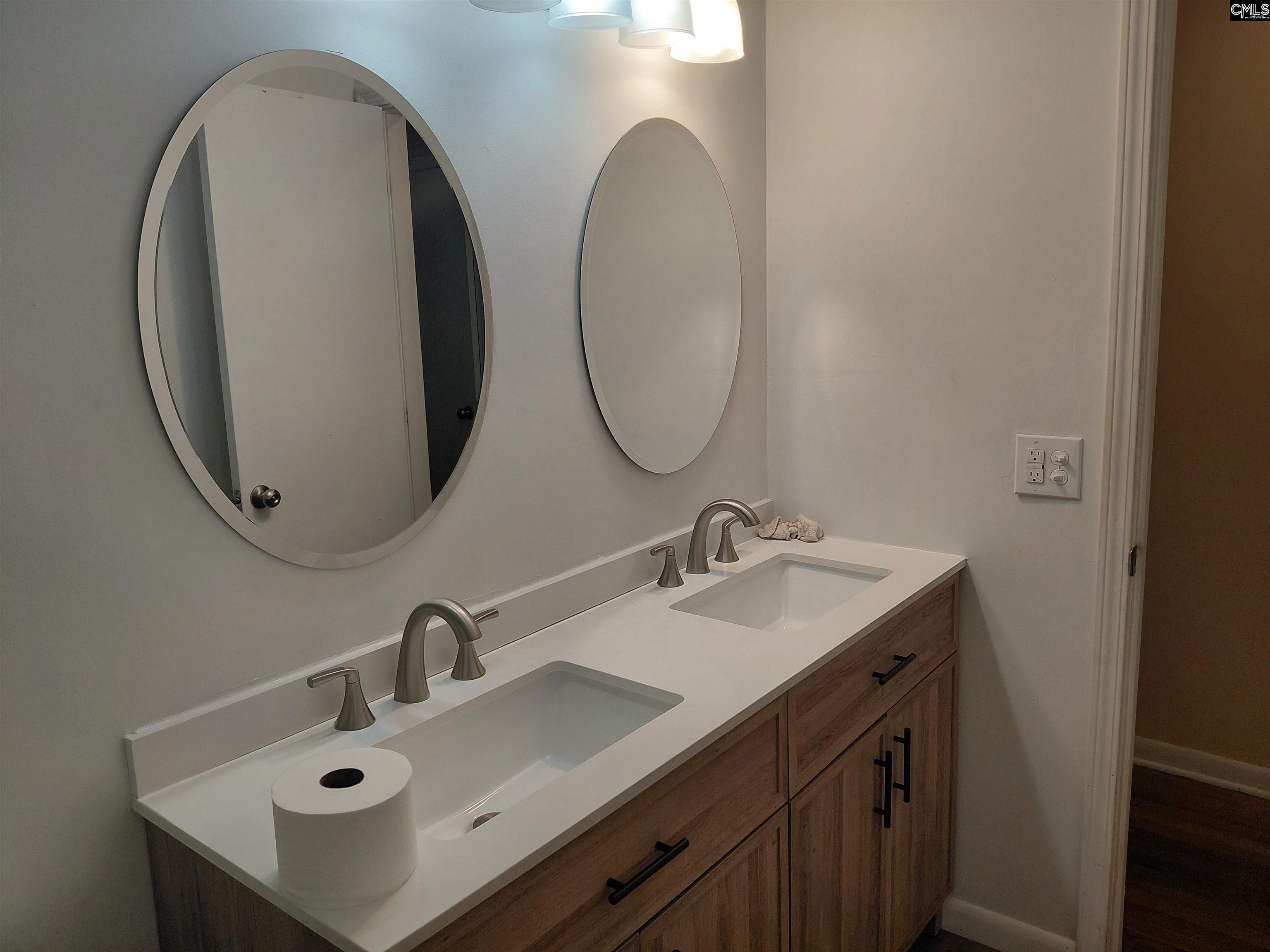 224 Hickory Ridge Drive Columbia, SC 29209 - Photo 6 of 28 Gallery Image 6