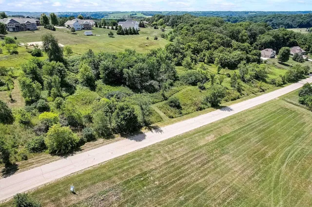 $199,900 | Lot 30 Sandrock, New Glarus, WI 53574