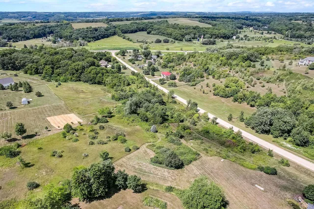 $199,900 | Lot 30 Sandrock, New Glarus, WI 53574