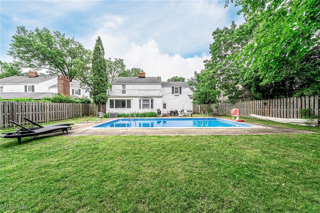 23877 Duffield Road Shaker Heights, OH 44122 - Photo 36 of 36 Pool