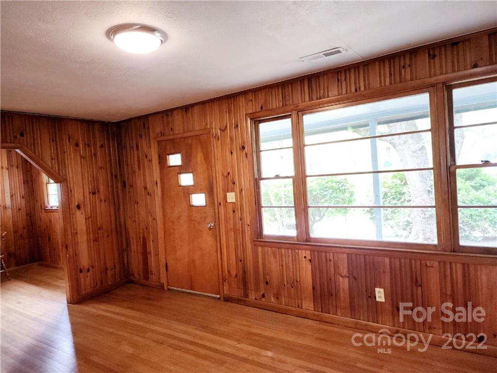 23 Brickyard Road Asheville, NC 28806 - Photo 11 of 19 Gallery Image 11