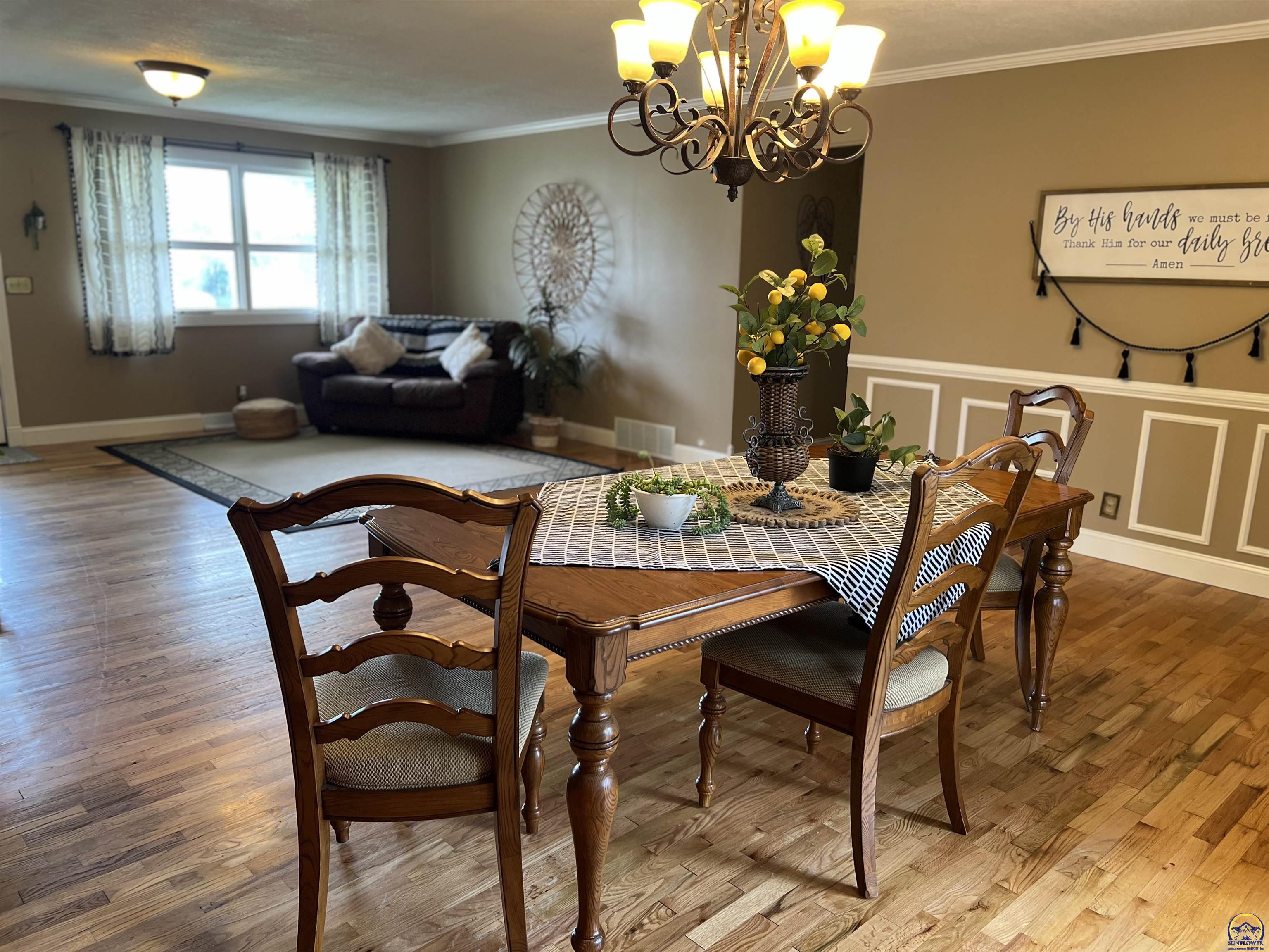 1113 Prairie Street Emporia, KS 66801 - Photo 3 of 19