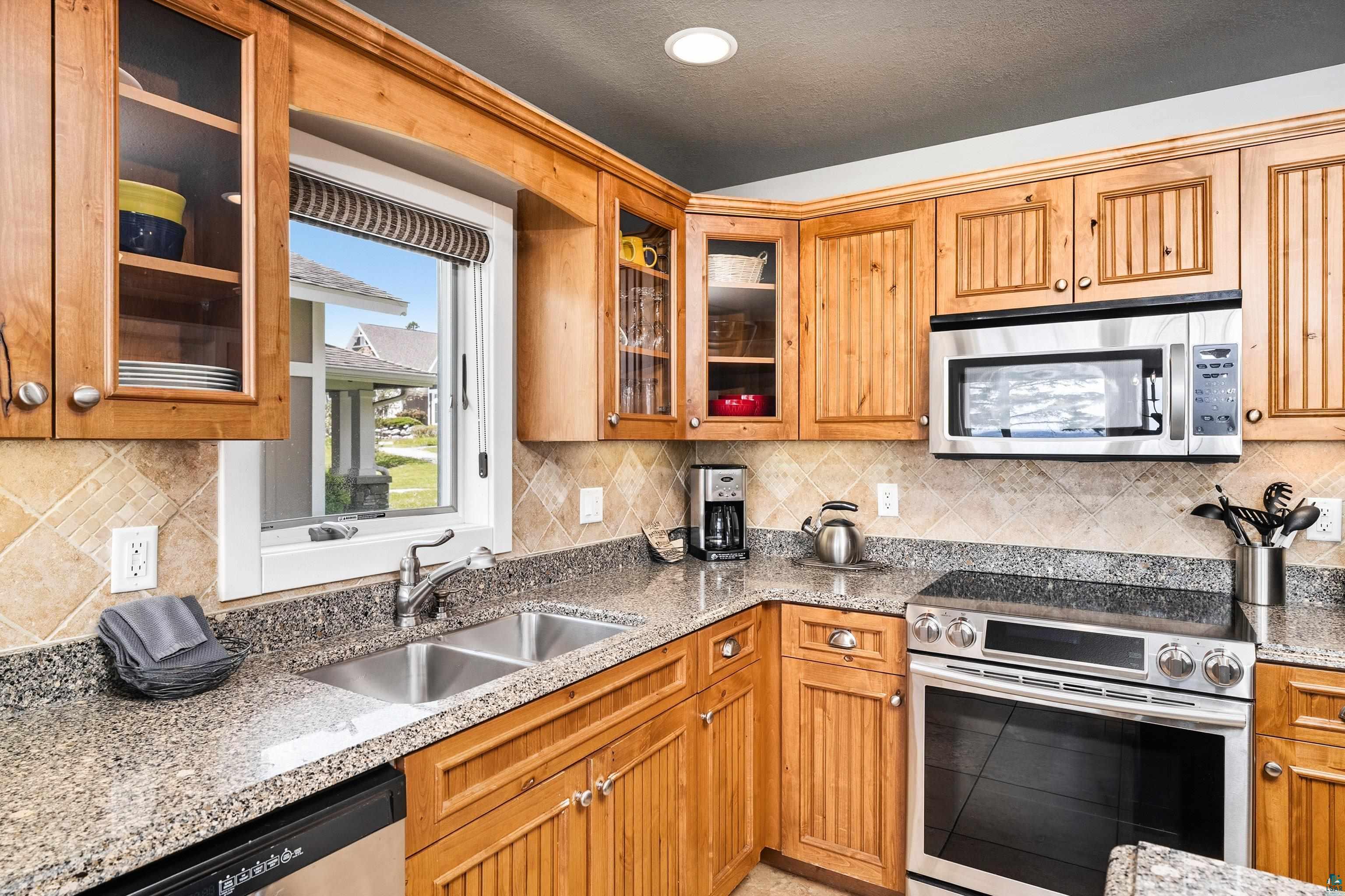 596 Larsmont Way, Unit 310 Two Harbors, MN 55616 - Photo 15 of 60