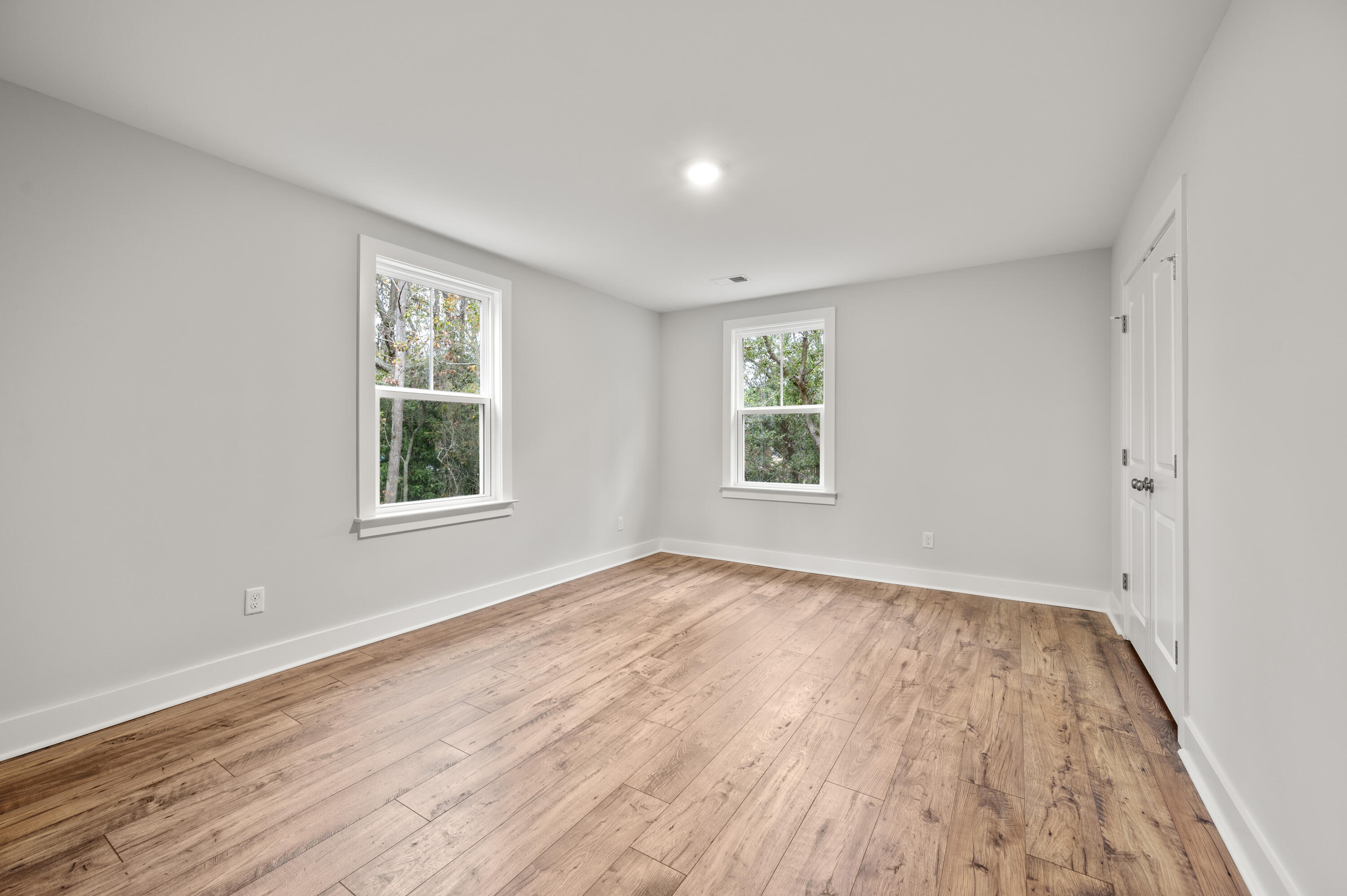 929 Long Point Road Mount Pleasant, SC 29464 - Photo 21 of 26 DSC_0461