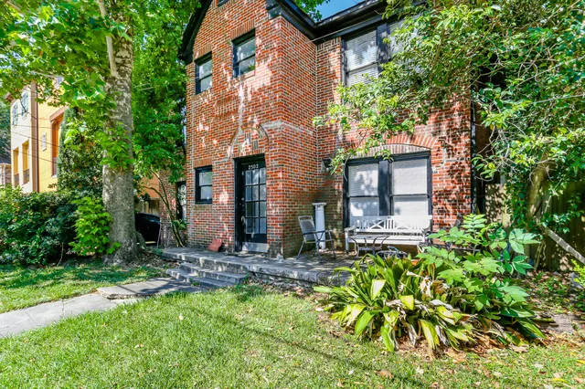 $1,300 | 2502 Driscoll Street, Unit 3, Houston, TX 77019