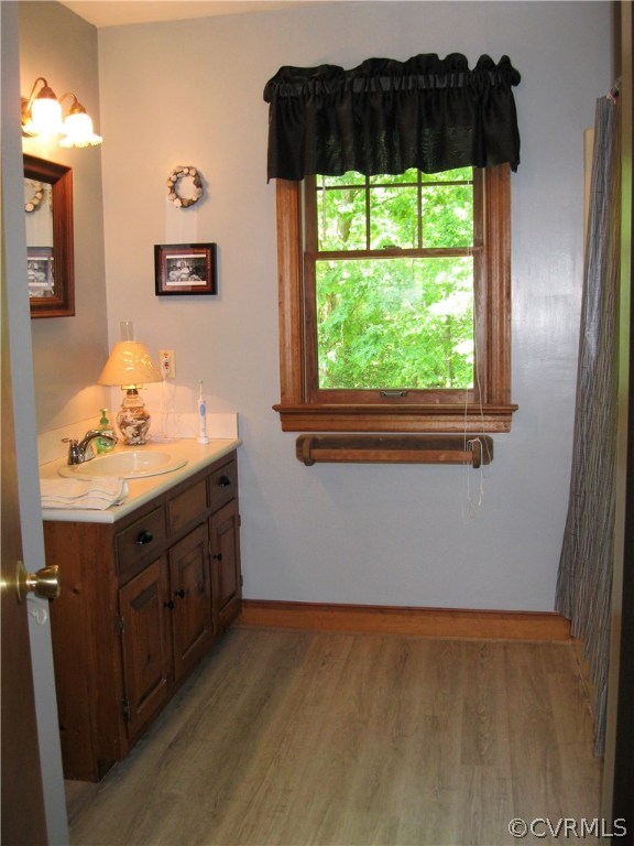 1606 Old Hundred Road Midlothian, VA 23112 - Photo 22 of 30 UPSTAIRS HALL BATHROOM