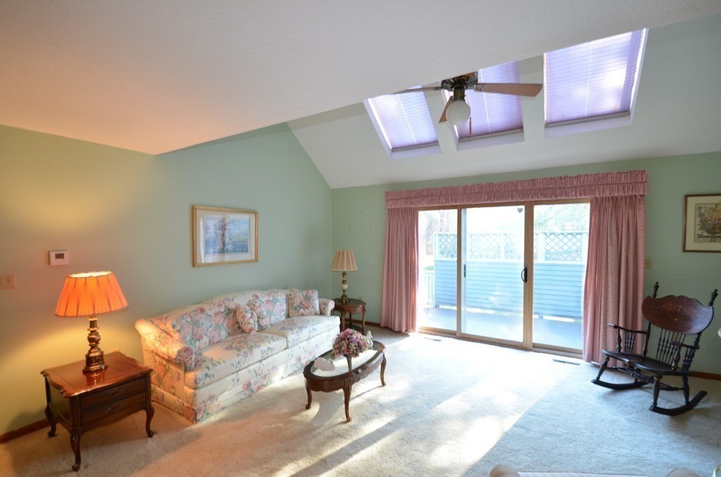 16 Spruce Pond Road, Unit 16 Franklin, MA 02038 - Photo 8 of 23 Gallery Image 8