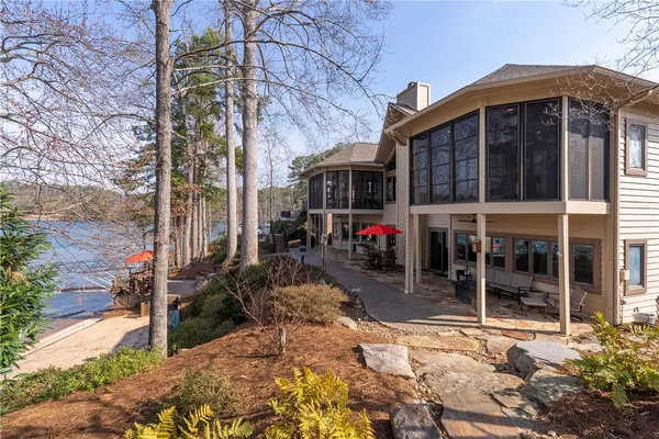 $1,850,000 | 316 South Reach Lane, Salem, SC 29676