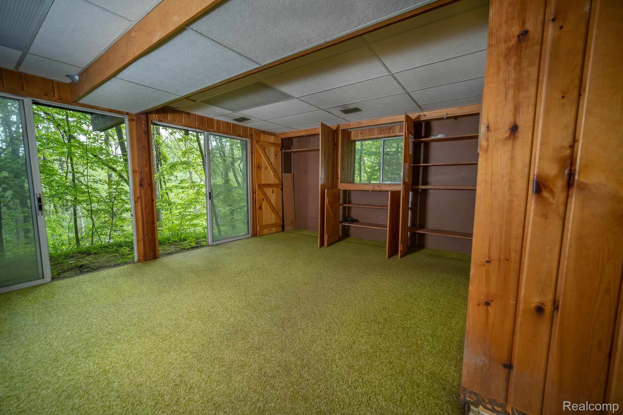 2485 Morrison Road Dexter, MI 48130 - Photo 13 of 19 DSCF5384.jpg