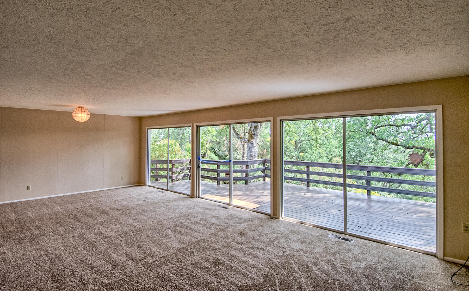 3395 Santa Rosa Way Redding, CA 96003 - Photo 11 of 61 santa rosa-135