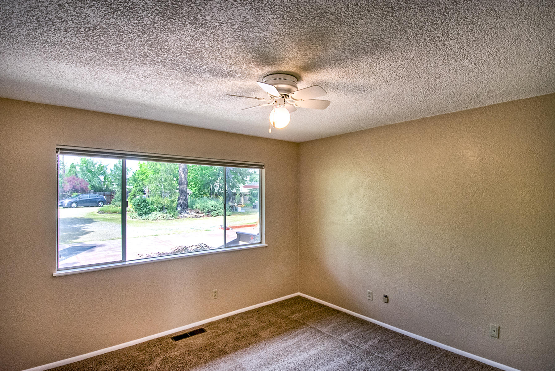 3395 Santa Rosa Way Redding, CA 96003 - Photo 19 of 61 santa rosa-144